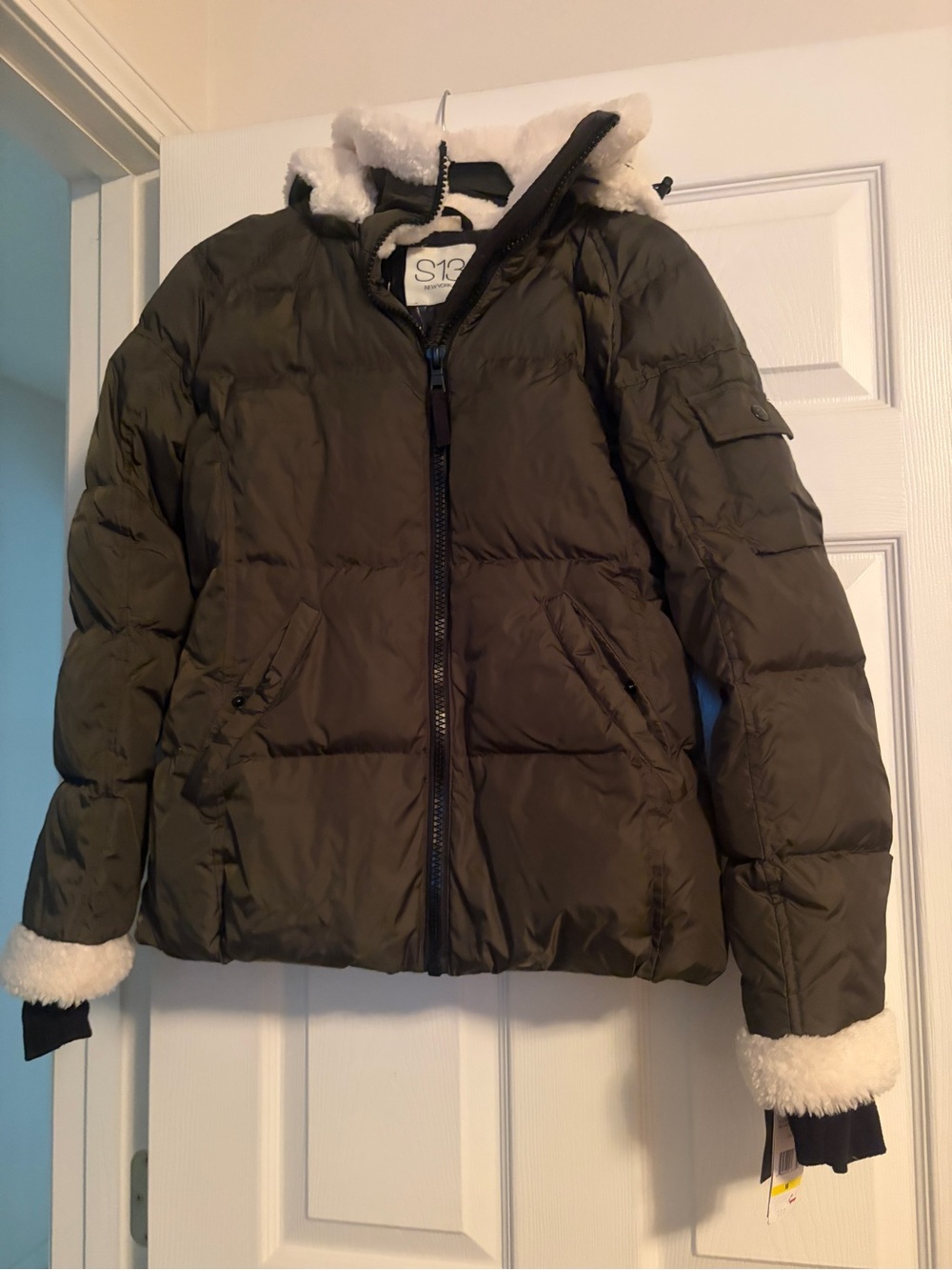 S3 New York puffer jacket Forest green new medium